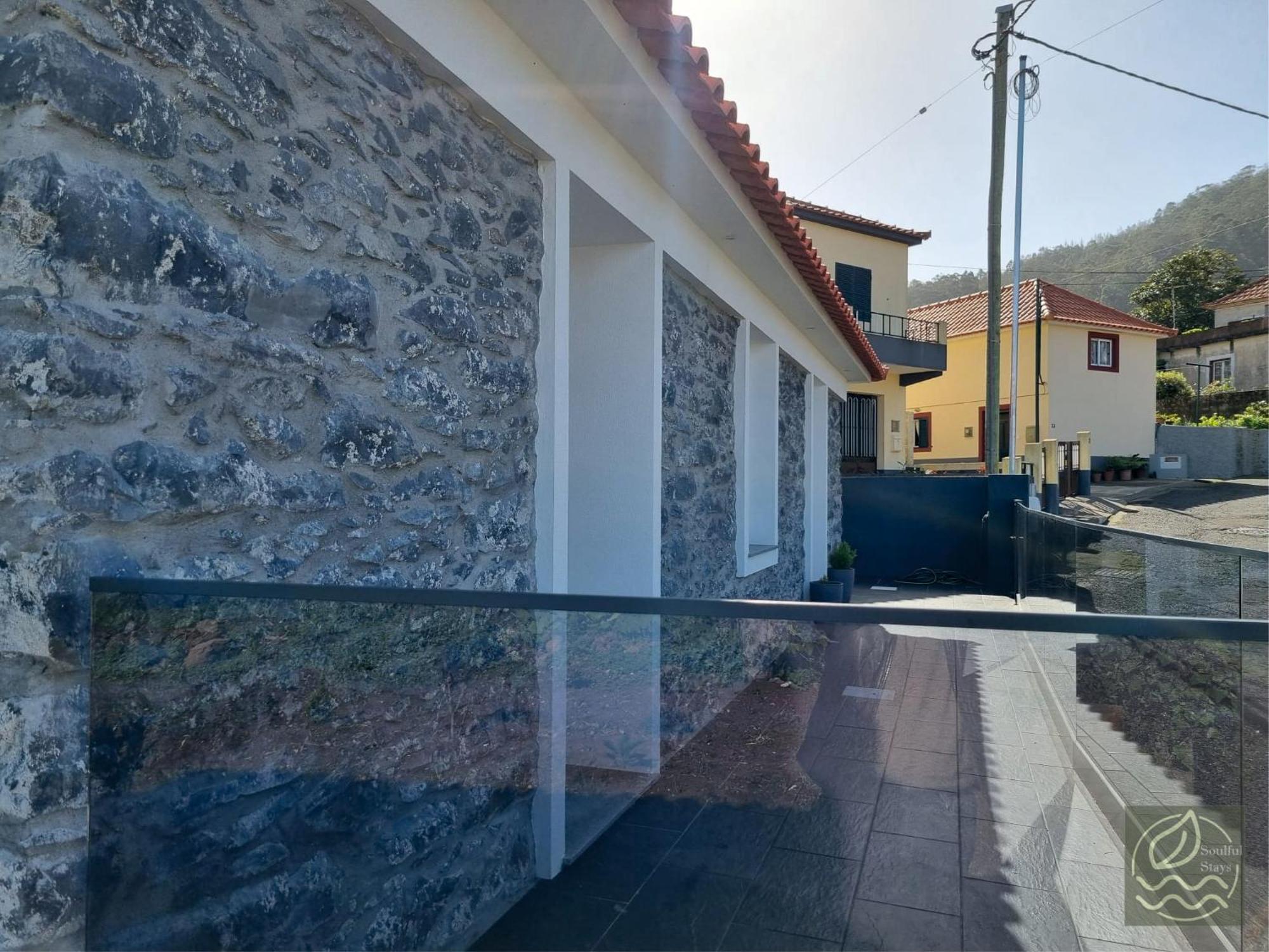 My Little Home Cottage 2 Bedrooms - Soulful Stays Porto Moniz Extérieur photo