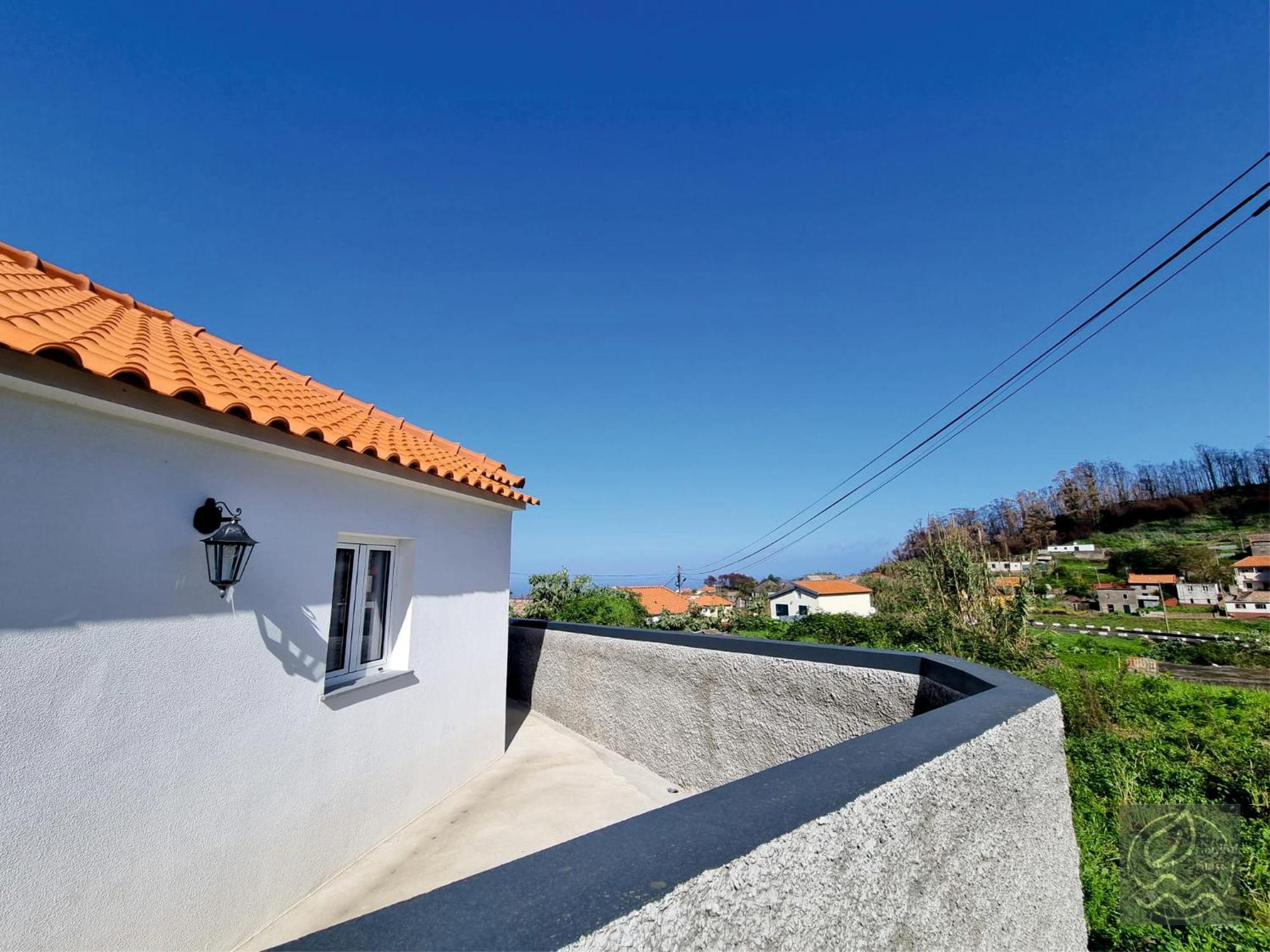 My Little Home Cottage 2 Bedrooms - Soulful Stays Porto Moniz Extérieur photo