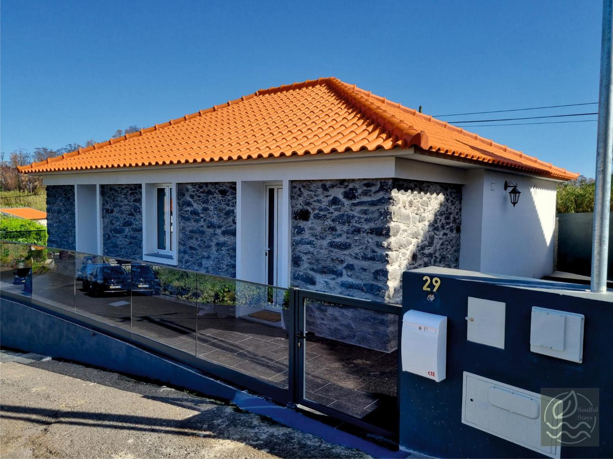 My Little Home Cottage 2 Bedrooms - Soulful Stays Porto Moniz Extérieur photo